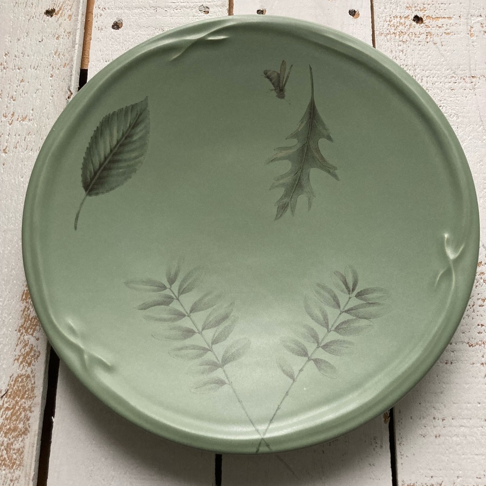 Pfaltzgraff Naturewood Plate